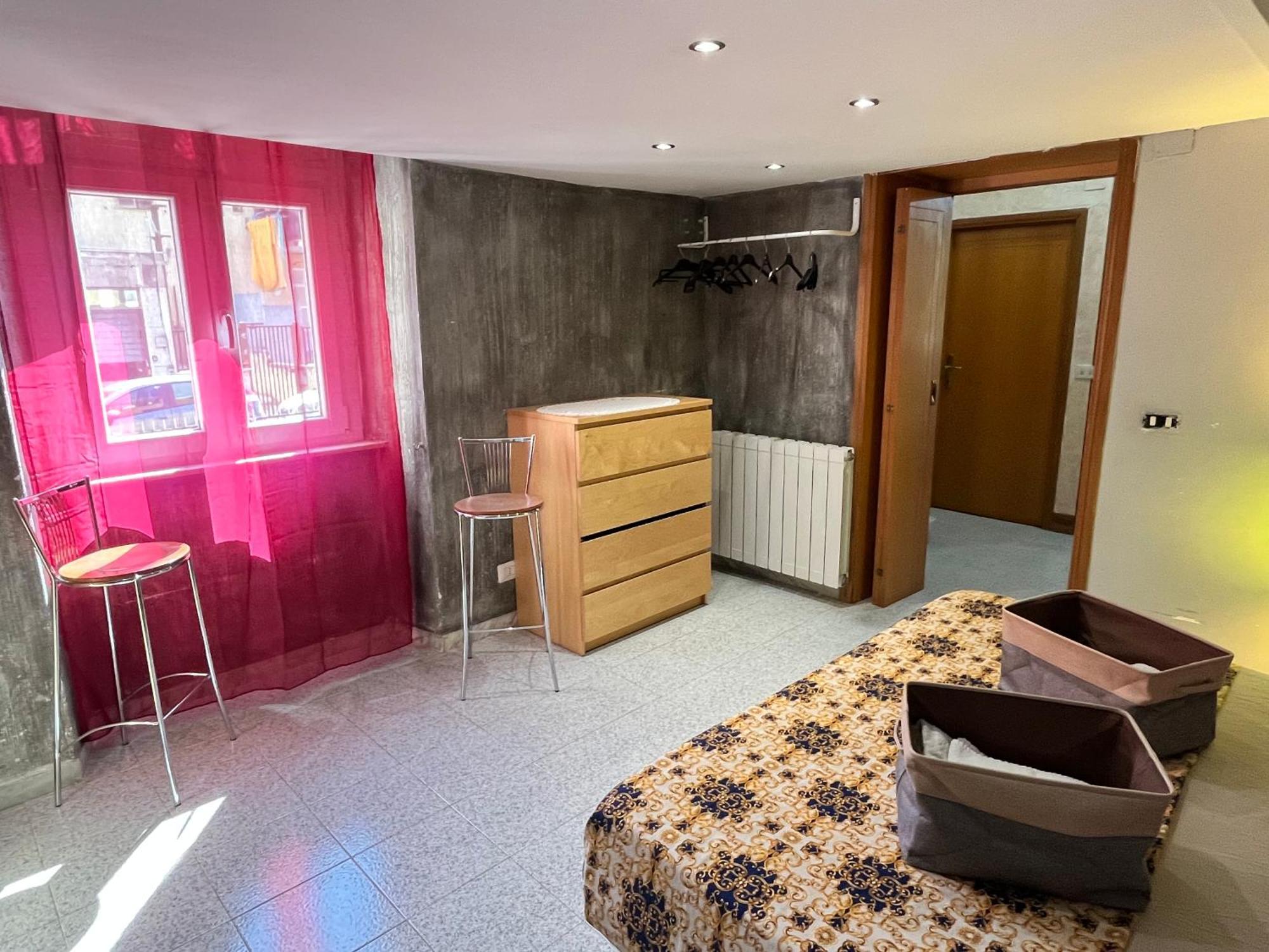 Romuhouse Economy Apartment Metro B Zewnętrze zdjęcie